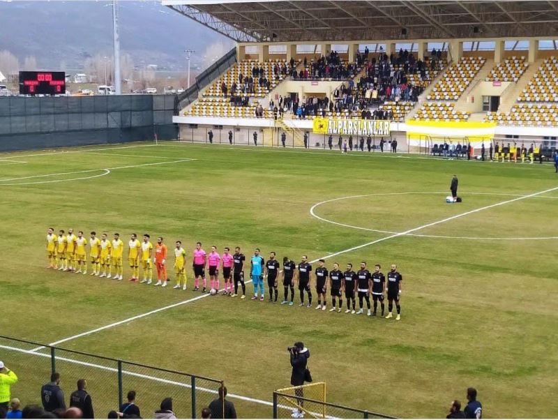 TFF 3. Lig: 1984 Muşspor: 1- Efeler 09 Spor: 1
