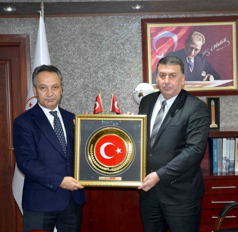 Karslıoğlu: “Deprem sonrası işi sıkı tutmak zorundayız”
