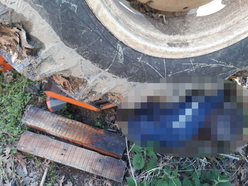 Gönen’de traktörün altında kalan kişi hayatını kaybetti
