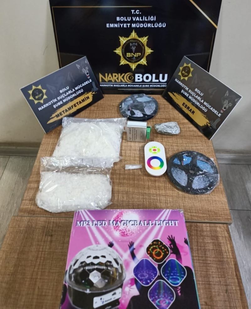 Bolu’da yolcu otobüsüne operasyon: 2 şahıs tutuklandı
