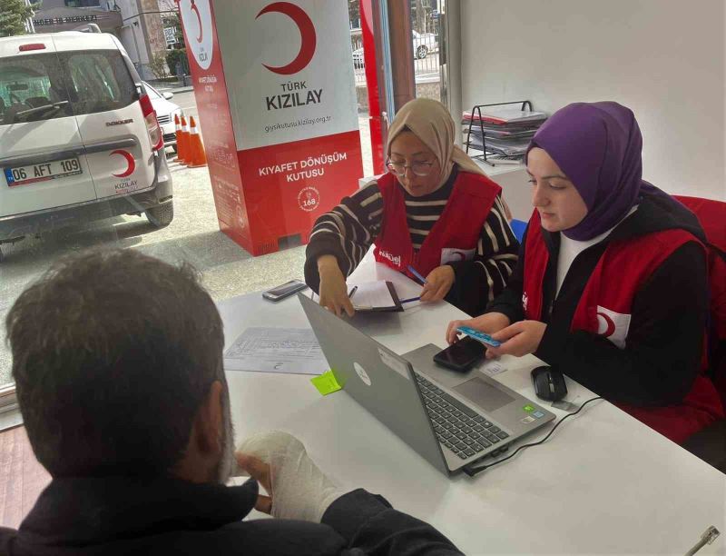 Kızılay’dan afetzedelere 70 milyon değerinde alışveriş kartı
