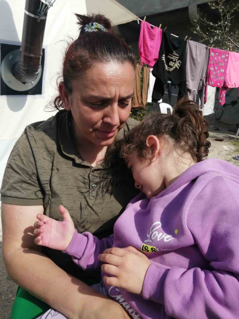 Hatay’da 24 gündür kayıp oğlunu arıyor
