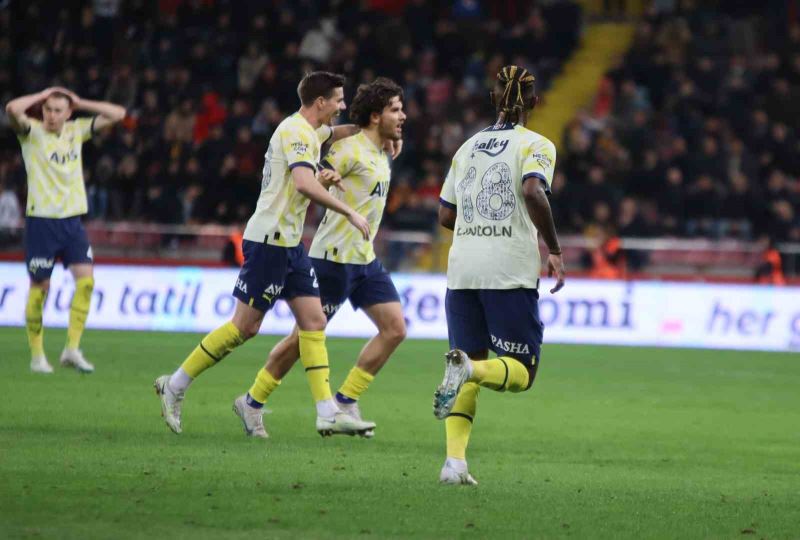 Fenerbahçe’nin deplasmandaki yenilmezlik serisi 5 maça çıktı
