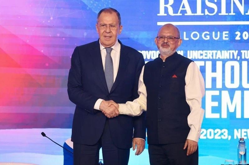 Rusya Dışişleri Bakanı Lavrov alay konusu oldu
