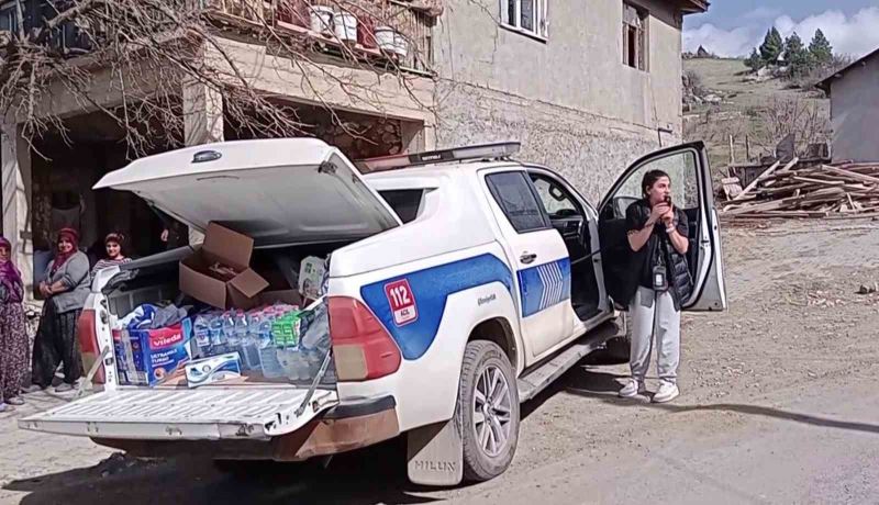 Polis aracından yapılan anons bu kez minik kalplere dokundu
