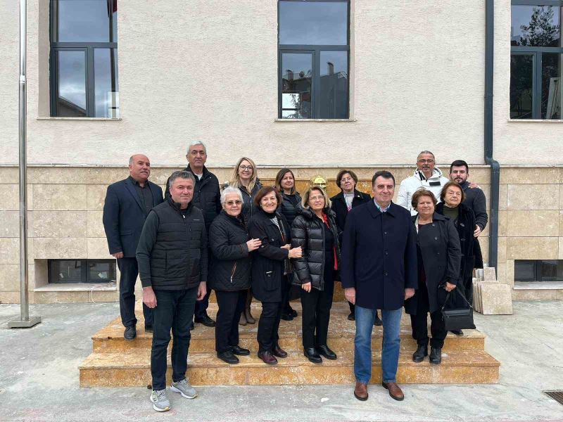 Lise öğrencileri konteyner sınıf yapacak
