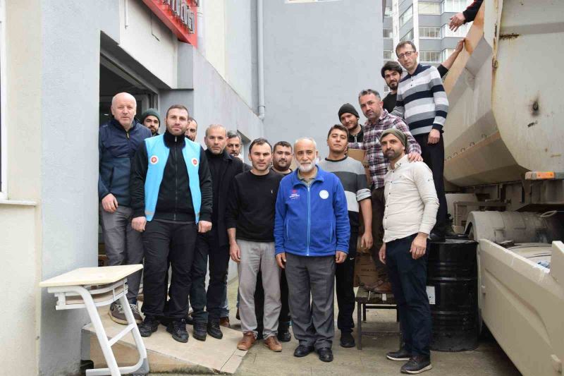 Giresun’dan deprem bölgesine yardım kampanyası devam ediyor
