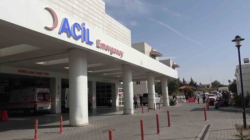 Akrabalar arasında çıkan kavgada kan aktı: Önce bıçaklandı ardından da tabanca ile vuruldu
