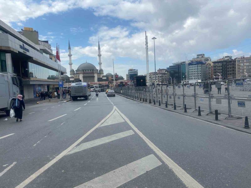 Taksim’de güvenlik önlemleri üst seviyeye çıkartıldı
