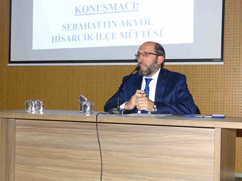Müftü Akyol: 