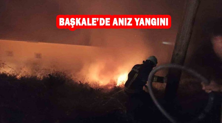 Başkale’de anız yangını