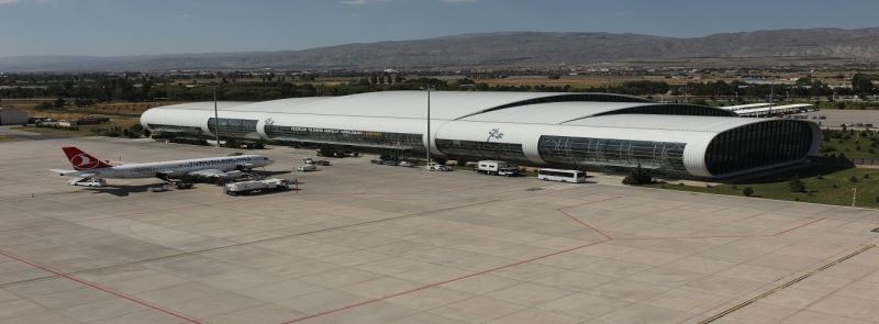 Erzincan Yıldırım Akbulut Havalimanı’ndan temmuz ayında 46 bin 156 yolcu faydalandı
