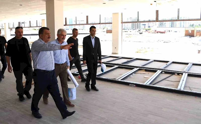 100. Yıl Kent Parkında çalışmalar sürüyor
