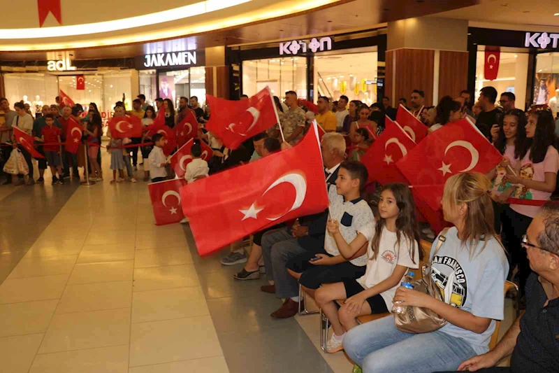 Malatya’da 2. Ordu Bölge Bandosundan 30 Ağustos Konseri
