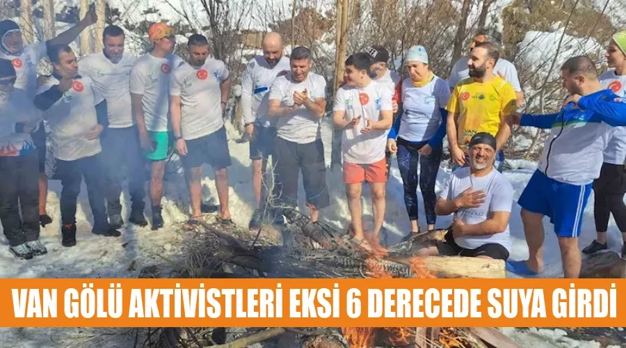 Van Gölü Aktivistleri eksi 6 derecede suya girdi