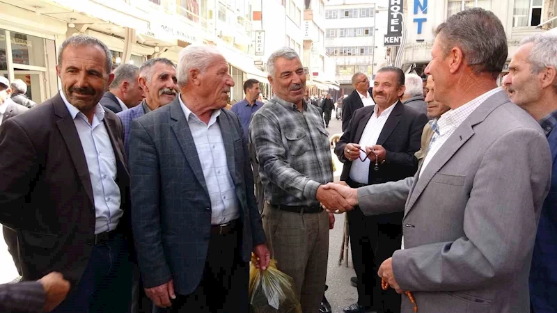 Van’da yayla sezonu başladı: Besiciler ile çobanların sıkı pazarlığı başladı