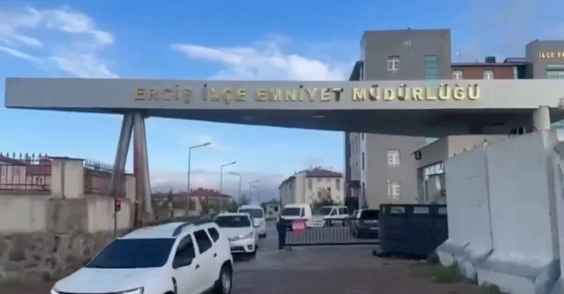 Van’da 3 bin 940 paket kaçak sigara ele geçirildi