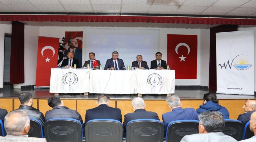 Van Büyükşehir Belediyesi, Muhtarla Saray ve Özalp