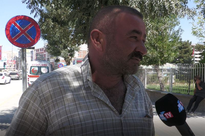 Vatandaşa Van’daki sokak köpeklerini sorduk