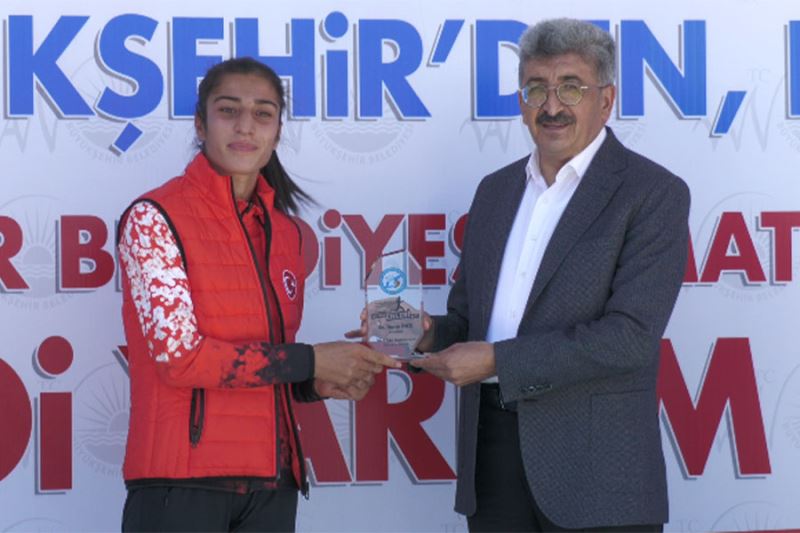 Sporun Enleri ödülleri sahiplerini buldu