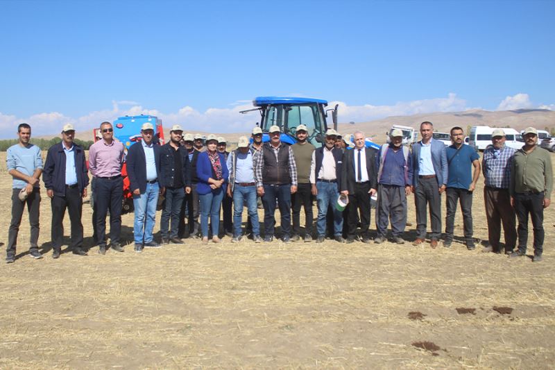 Van’da anıza direkt ekim makinesi ile ekimler başladı
