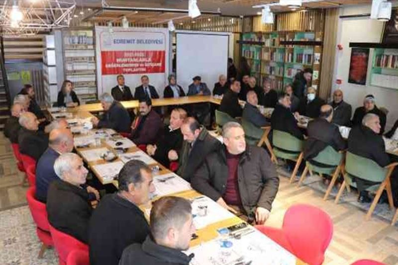 Edremit’te Muhtarlarla Değerlendirme ve İstişare Toplantısı Yapıldı