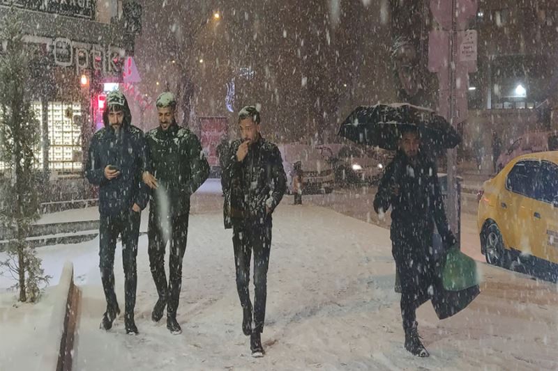 Meteorolojiden çığ, buzlanma ve don uyarısı