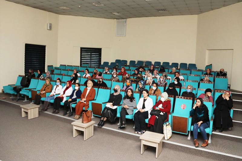 Van’da Gönülden Gönüle Dost Sohbetleri devam ediyor