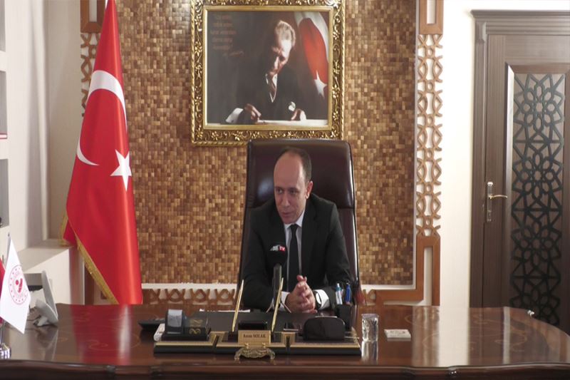 Hizmet belediyeden başarı Başkaleli öğrencilerden