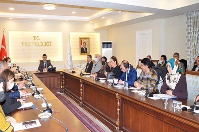Van’da “Kadına Yönelik Şiddetle Mücadele” toplantısı