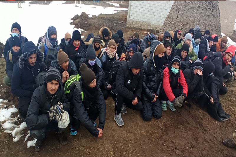 Van’da bir haftada bin 533 düzensiz göçmen yakalandı