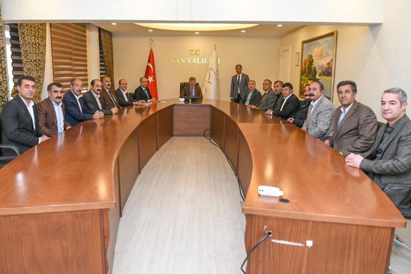 Gelincik Sınır Kapısının açılması için imza toplandı