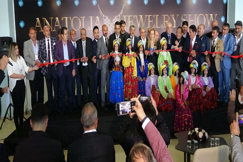 Van’da Anatolia Jewelry Show Fuarı açıldı