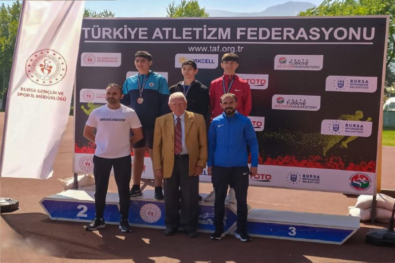 Vanlı ciritçiler Türkiye şampiyonasından dereceyle döndüler