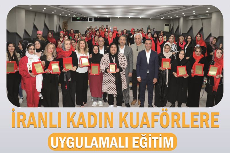 İranlı kadın kuaförlere uygulamalı eğitim