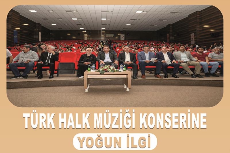 Türk Halk Müziği konserine yoğun ilgi